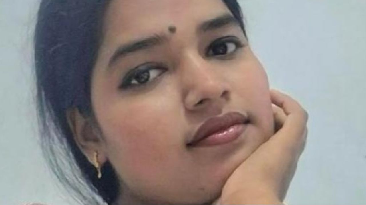 সাহিত্যাঙ্গনে নতুন আলো কুষ্টিয়ার লেখিকা নিশাত রহমান নিশি