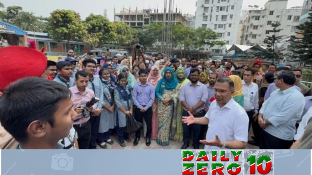 প্রটোকল ভেঙে মাঠপর্যায়ে প্রধানমন্ত্রী তারেক রহমান